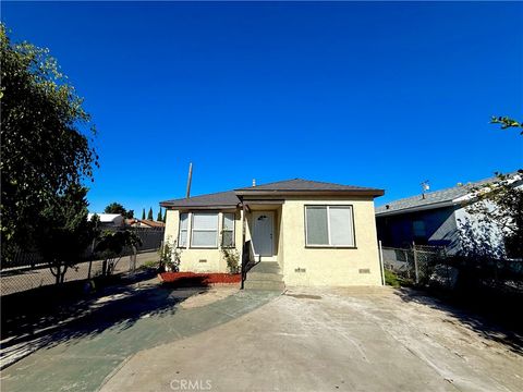 Photo of 2511 E 131st St, Compton, CA 90222 (MLS # SR25269633)