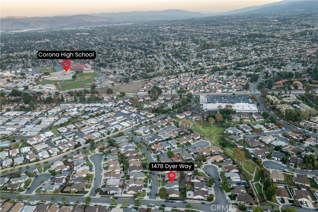 Village Grove/Border - Residential