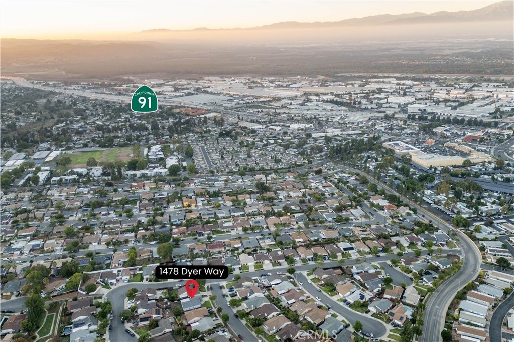 Village Grove/Border - Residential