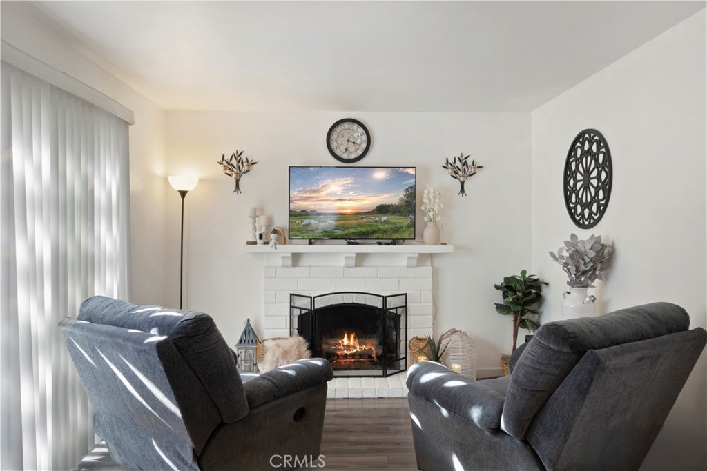 Village Grove/Border - Residential