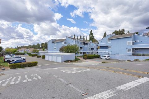 Photo of 111 S Lakeview Ave #111D, Placentia, CA 92870 (MLS # PW26083282)