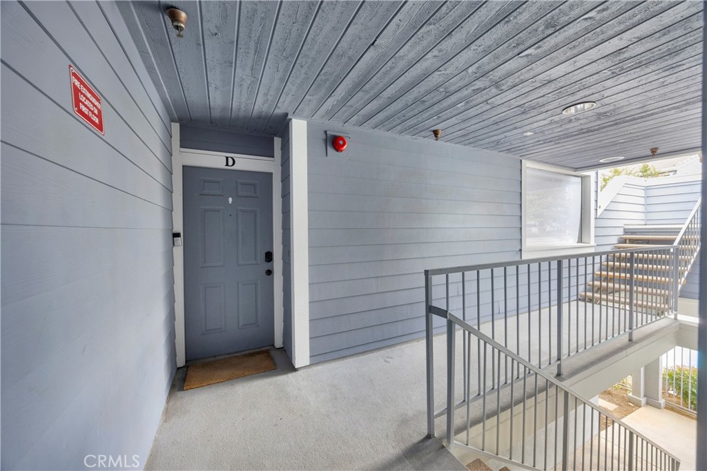 111 S Lakeview 111D