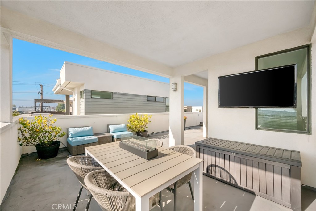 The Plaza at 17th West - Residential