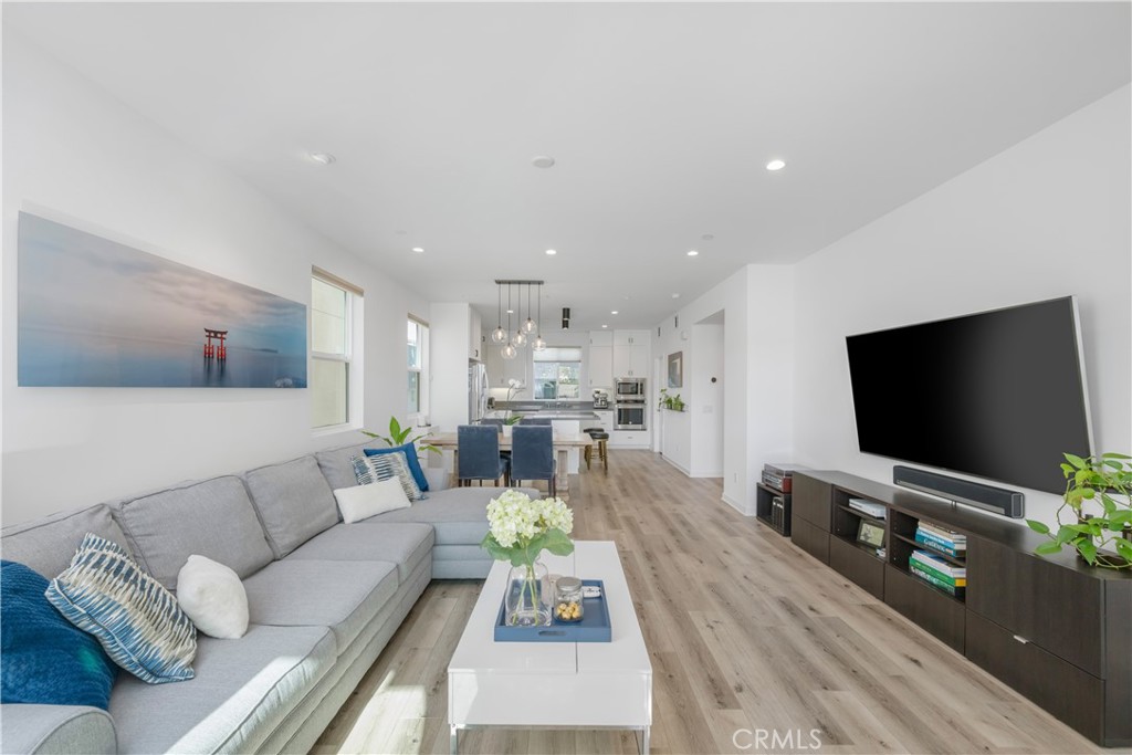 The Plaza at 17th West - Residential