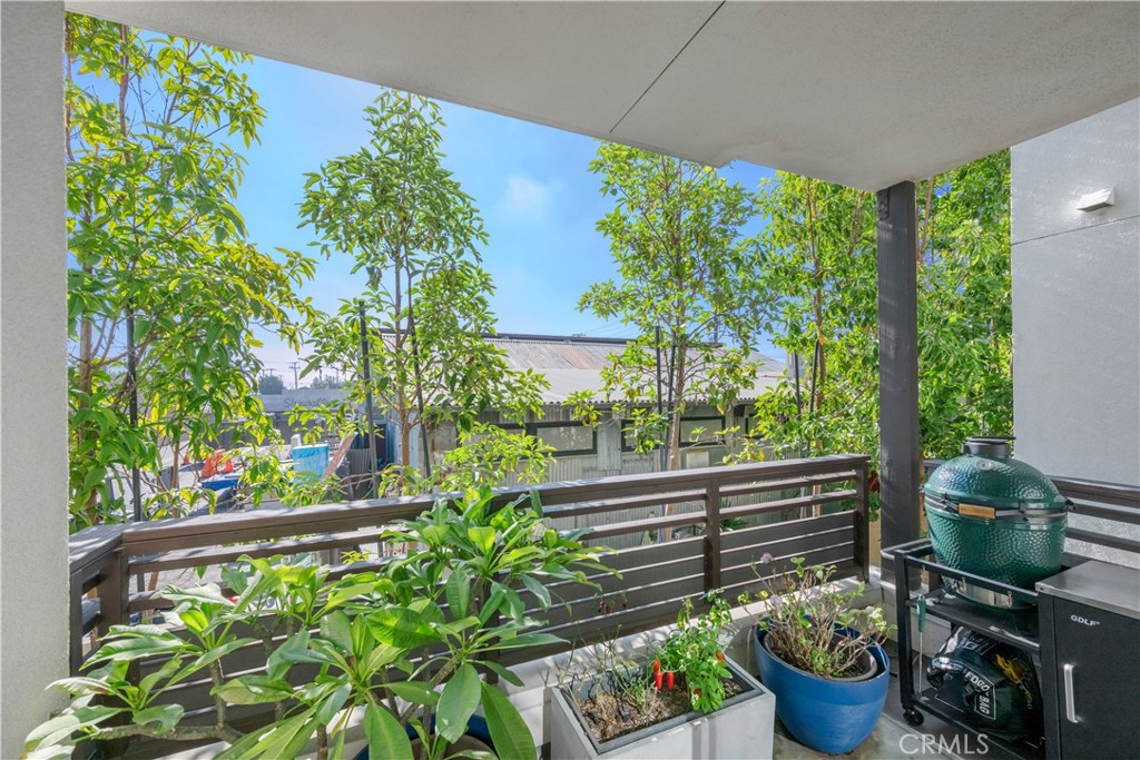 The Plaza at 17th West - Residential