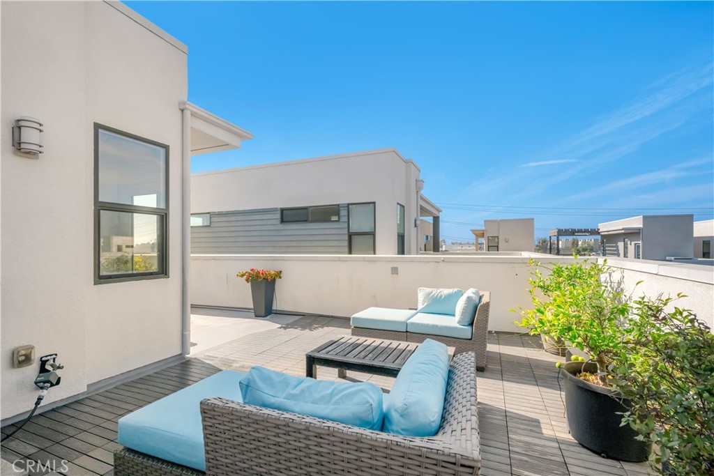 The Plaza at 17th West - Residential