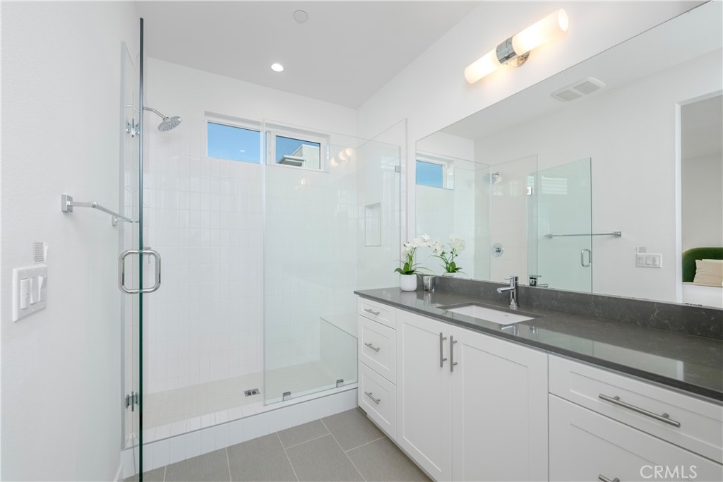 The Plaza at 17th West - Residential