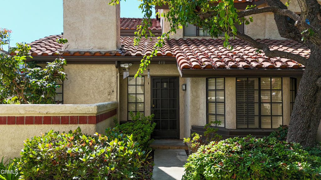 Lovely 1,361 sq-ft end unit home with 3 bedrooms, 2.5 bathrooms, spacious patio, attached 2 car garage located in the desirable Las Palomas community. The Las Palomas community association amenities include a large pool, spa, tennis court, clubhouse, mature trees, greenbelts and walking paths. Home is located just minutes from the Naval Base, Channel Islands Harbor, Seabridge and several beaches. Additional information, photos, and Matterport 3D virtual walkthrough coming soon.