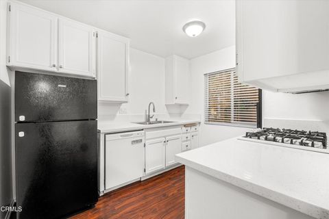 Tiny photo for 10965 Del Norte Street, Ventura, CA 93004 (MLS # V1-34067)