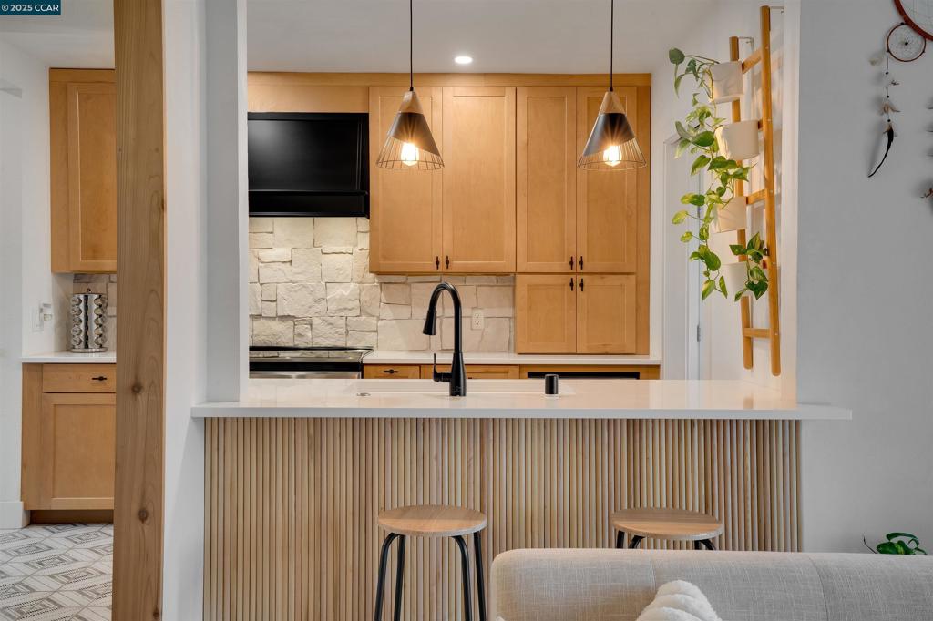 VISTA DE VALLEJO - Residential