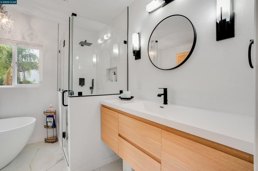 VISTA DE VALLEJO - Residential