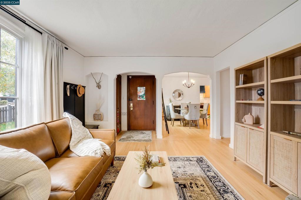 VISTA DE VALLEJO - Residential