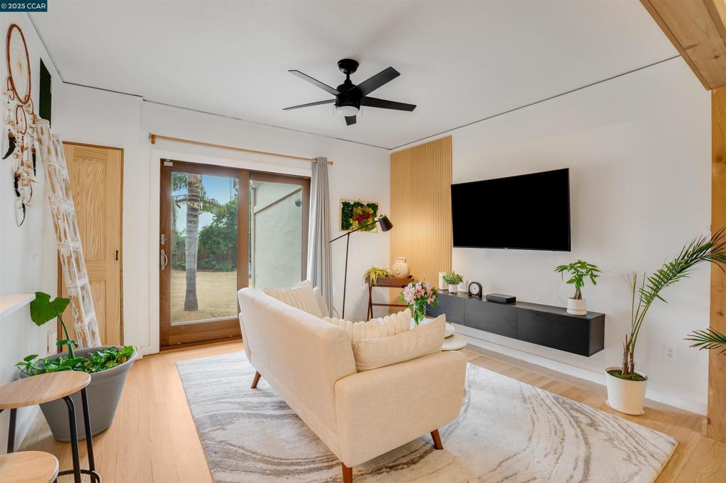 VISTA DE VALLEJO - Residential