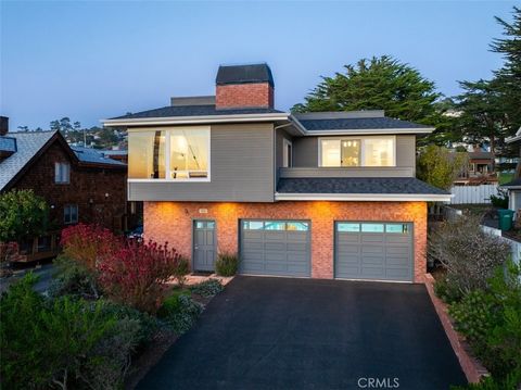 Photo of 1850 Laurel Pl, Cambria, CA 93428 (MLS # NS25258463)