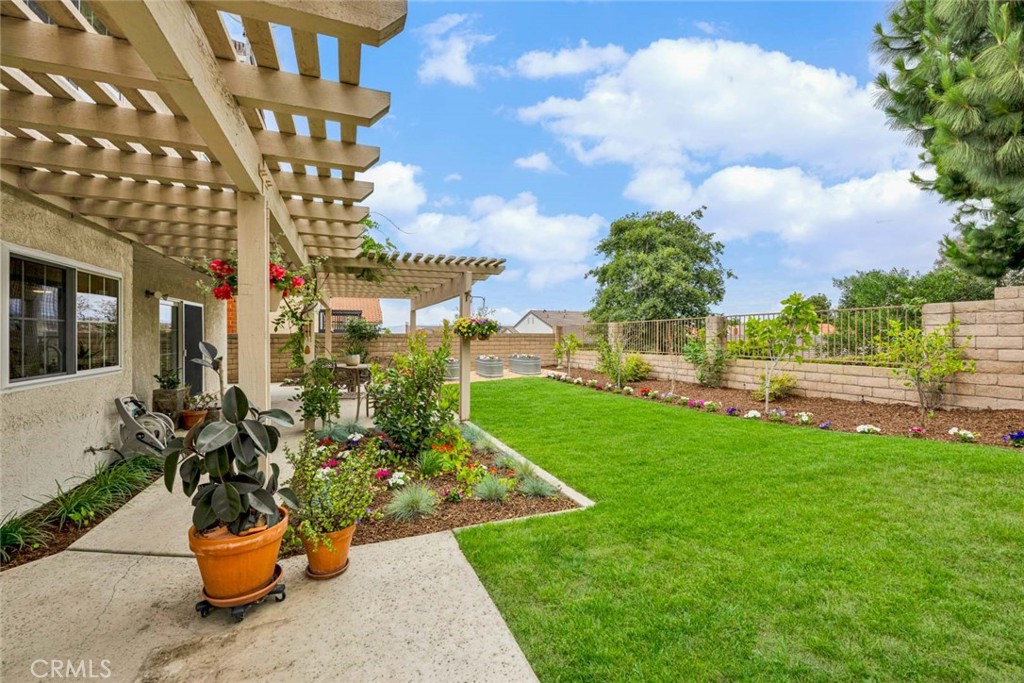 780 S Highland Lane
