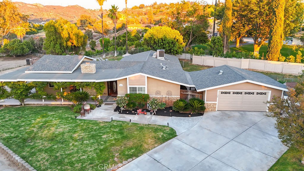 15110 Golden Star Avenue