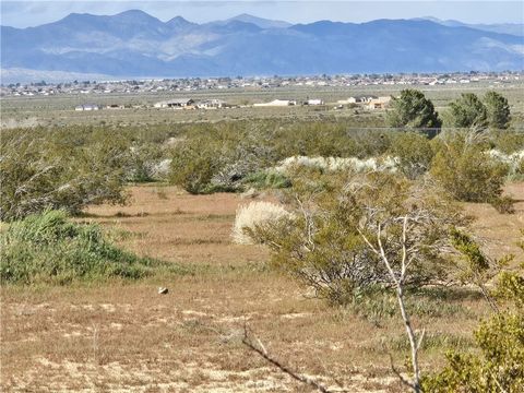 Photo of 0 Foothill Road, California City, CA 93505 (MLS # CV26040390)