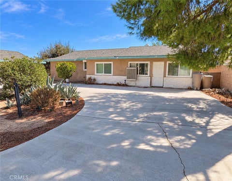 Photo of 18393 Orange St, Hesperia, CA 92345 (MLS # OC26210084)