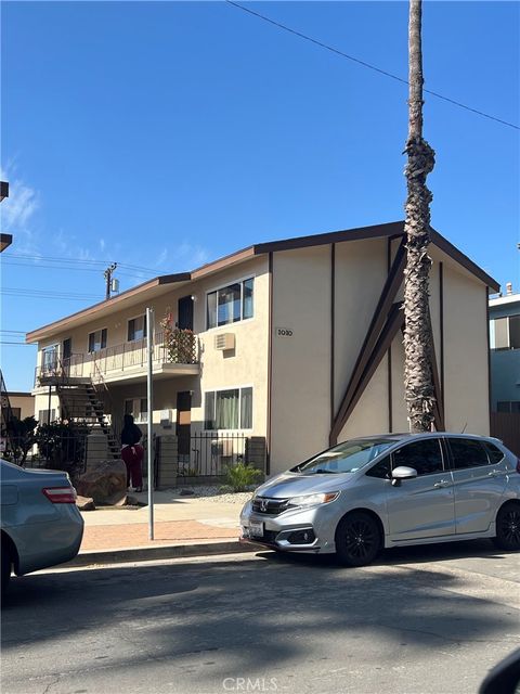 Photo of 1010 E 32nd ST, Signal Hill, CA 90755 (MLS # IN26134272)