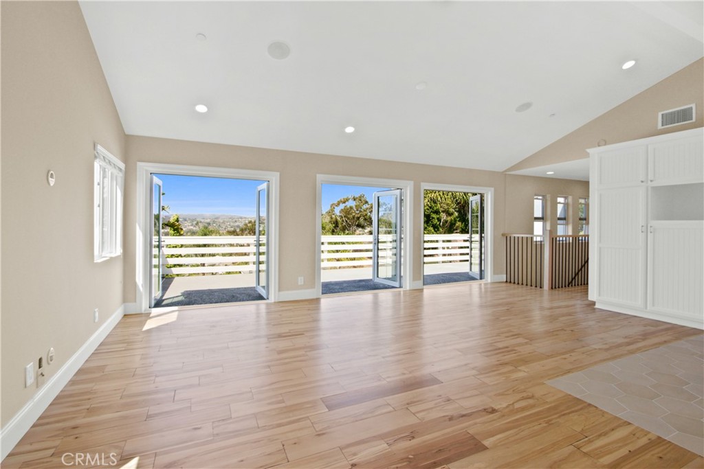 26291 Via California A