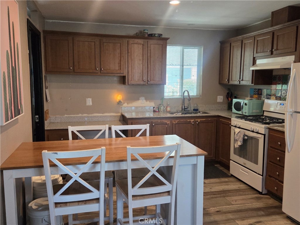 1134 Villa Calimesa Lan