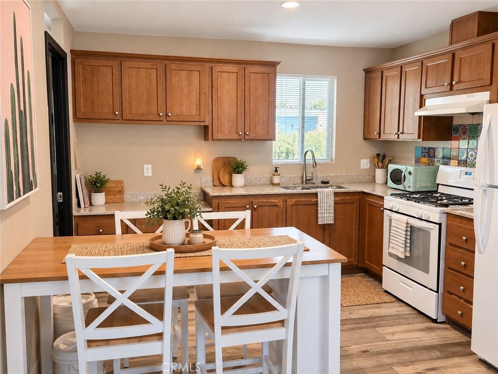 1134 Villa Calimesa Lan