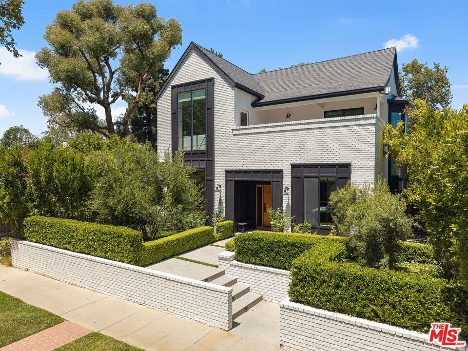 12051 Laurel Terrace Drive