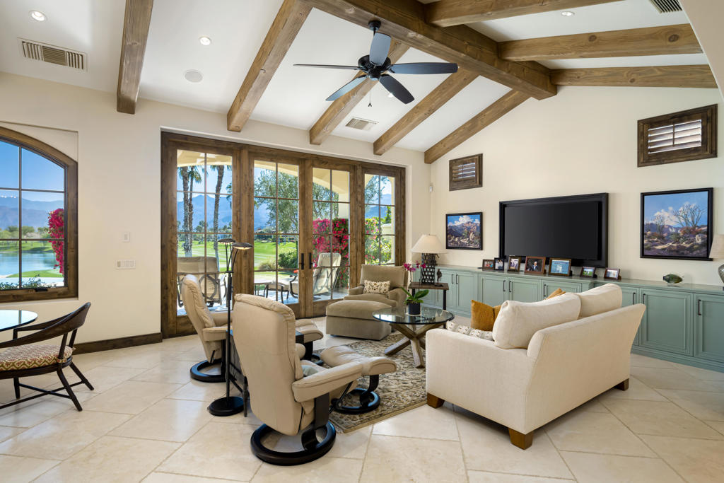 The Hideaway - Residential