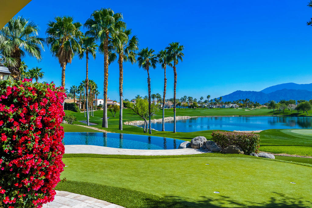 The Hideaway - Residential