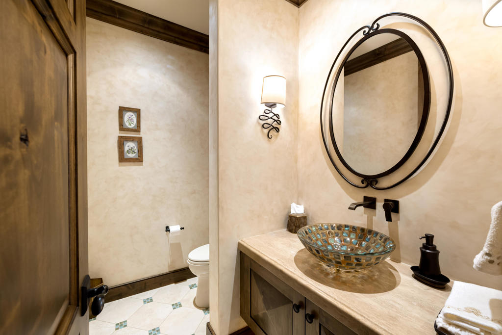 The Hideaway - Residential