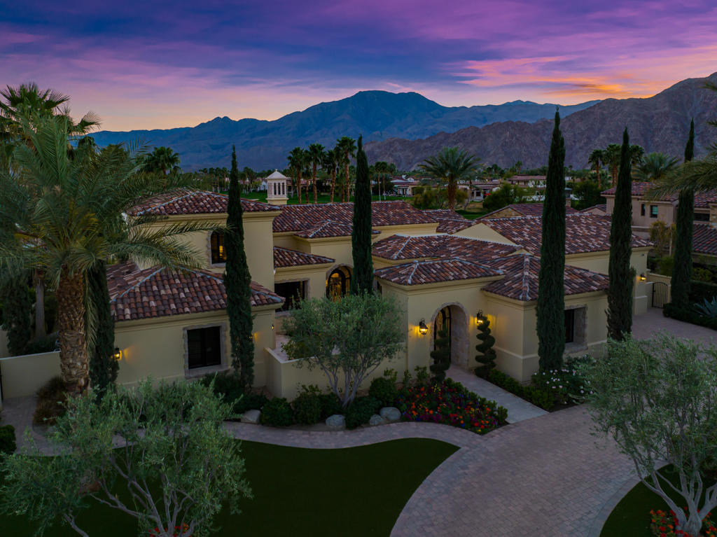 The Hideaway - Residential