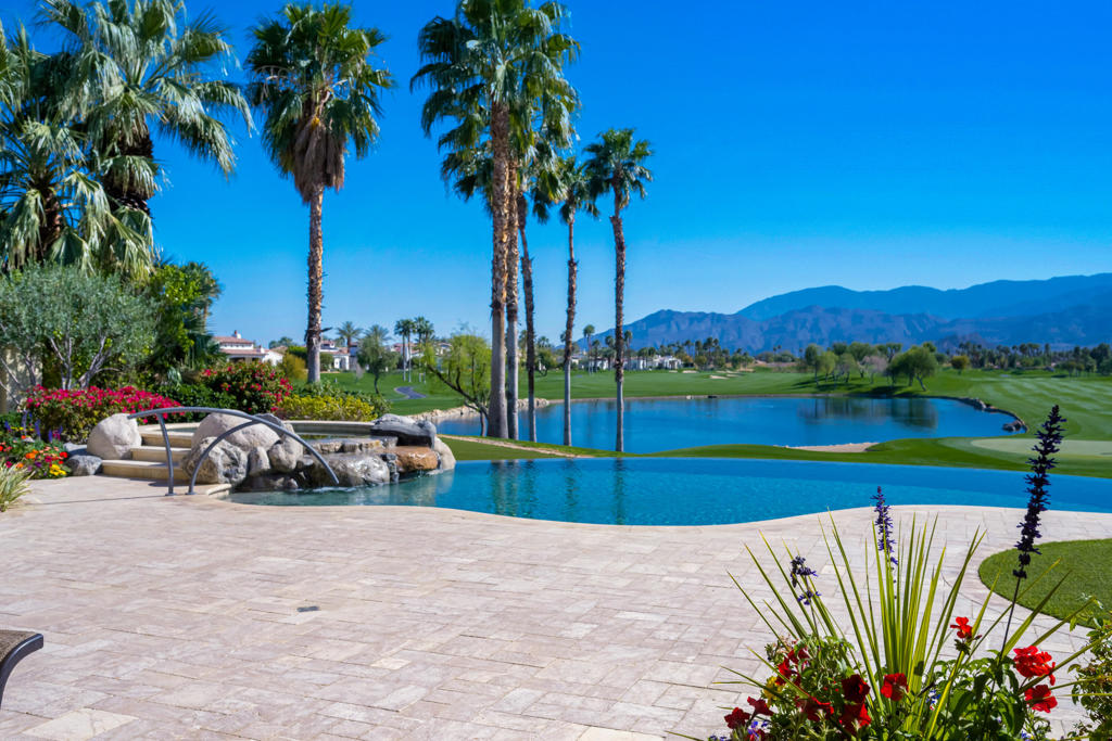 The Hideaway - Residential