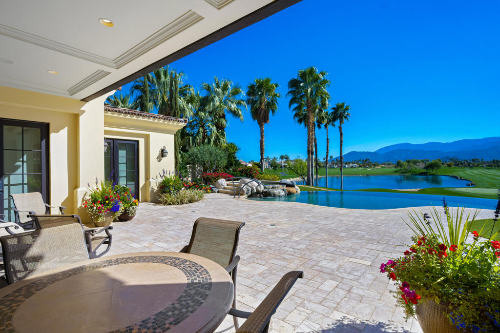 The Hideaway - Residential