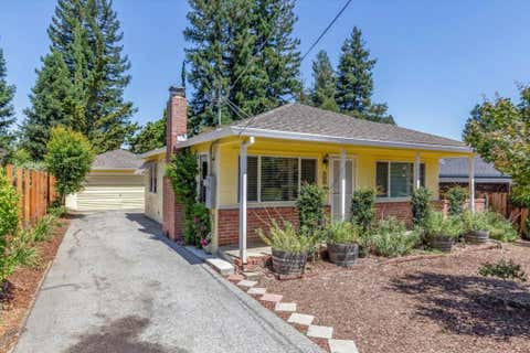 Photo of 825 Terrace Drive, Los Altos, CA 94024 (MLS # ML82053746)