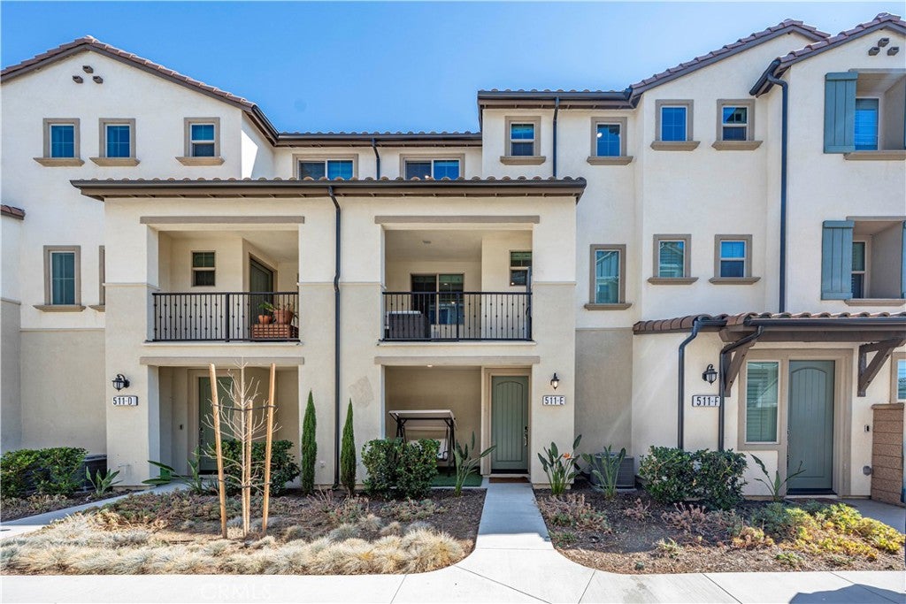 511 Tamarind Way