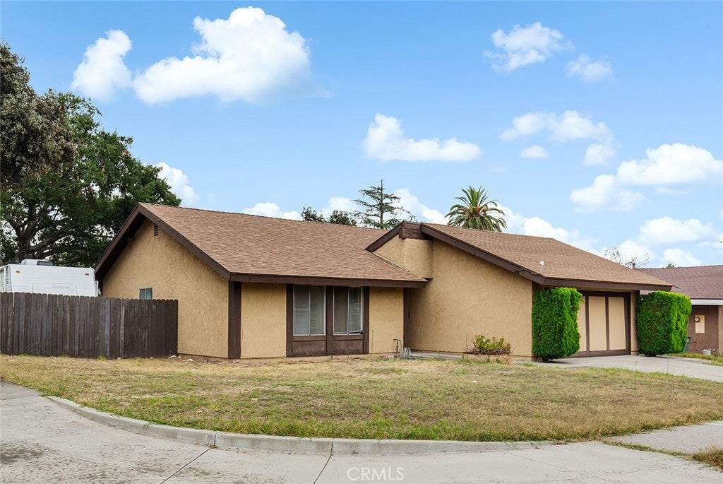972 Spruce