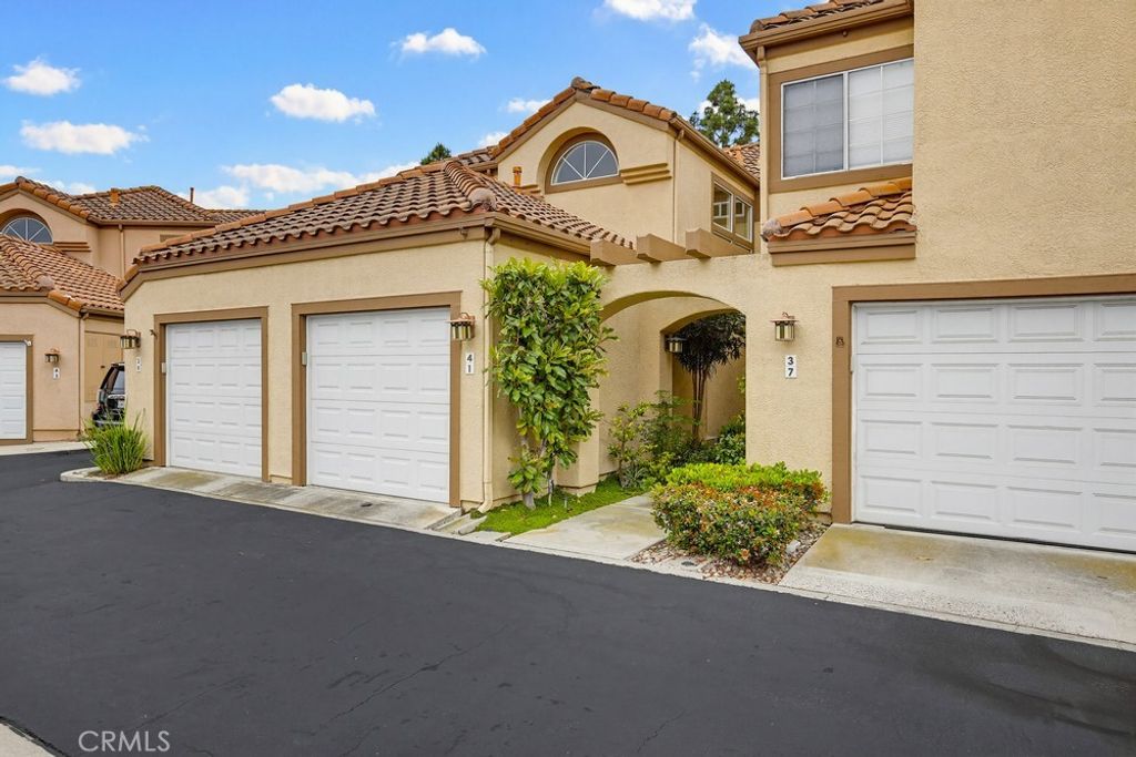 Photo of 41 Via Athena, Aliso Viejo, CA 92656 (MLS # OC26070098)