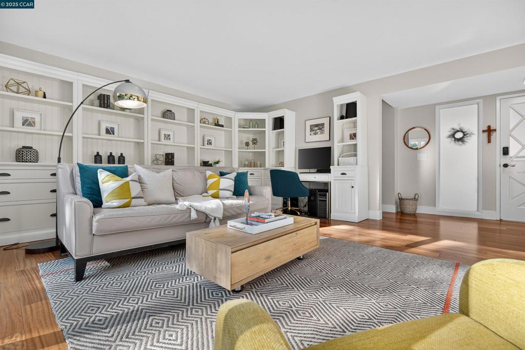 IVY DRIVE AREA - Residential