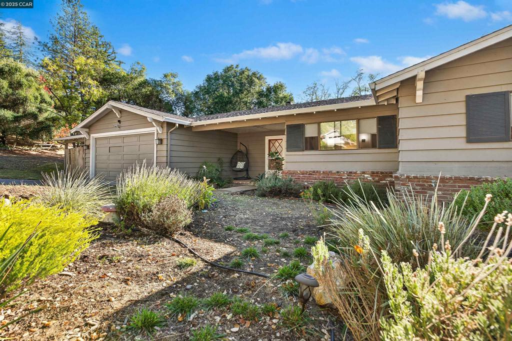 10 Chelton Ct