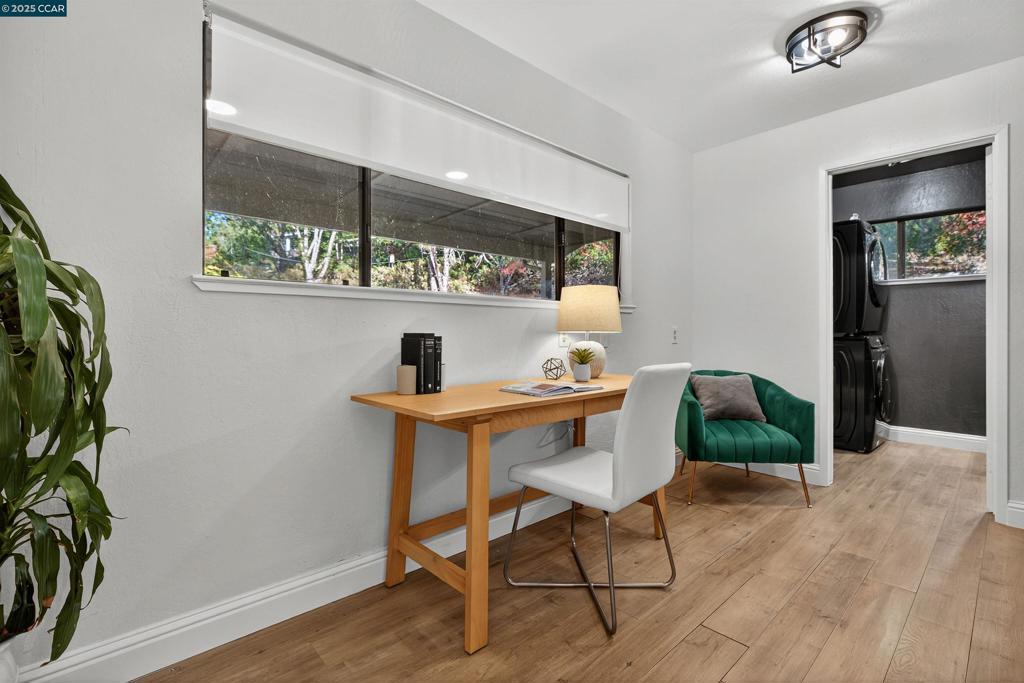 IVY DRIVE AREA - Residential