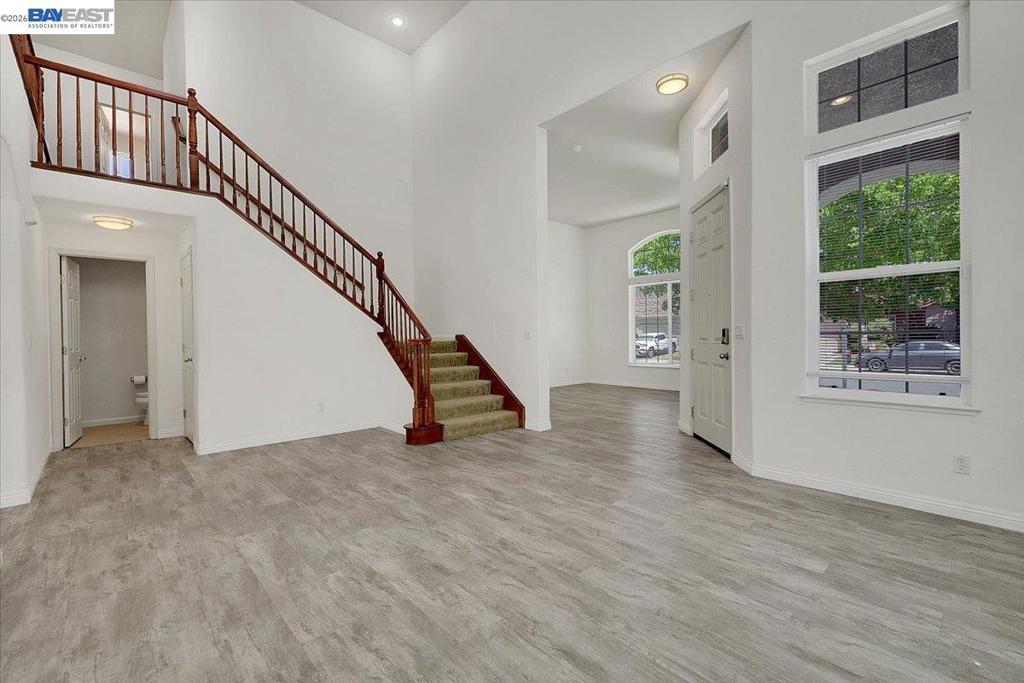 10433 Lone Star Way