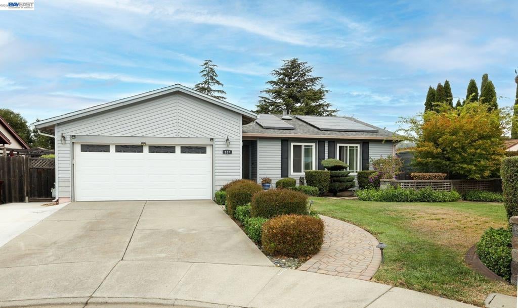 127 Catalpa Ct CT