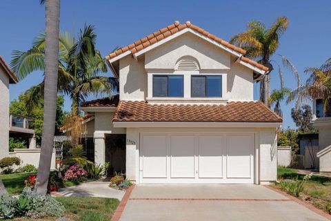 13323 Grandvia Point San Diego CA 92130