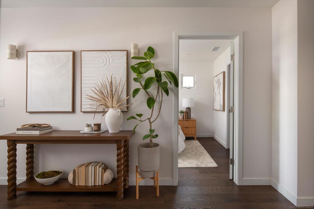Pacific Beach - Residential
