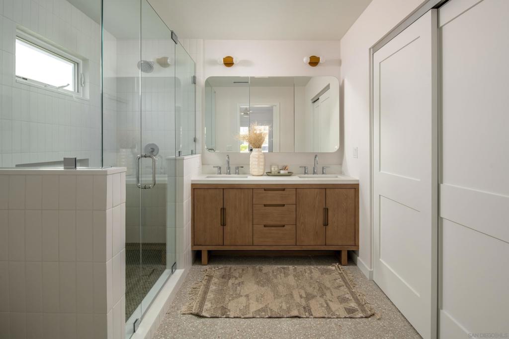 Pacific Beach - Residential