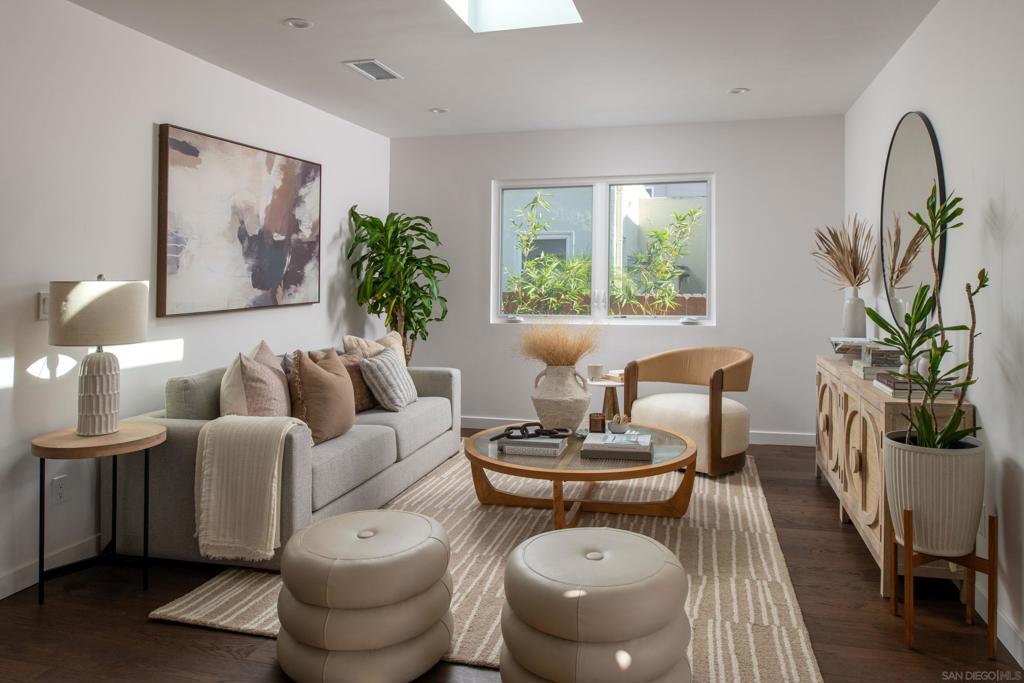 Pacific Beach - Residential