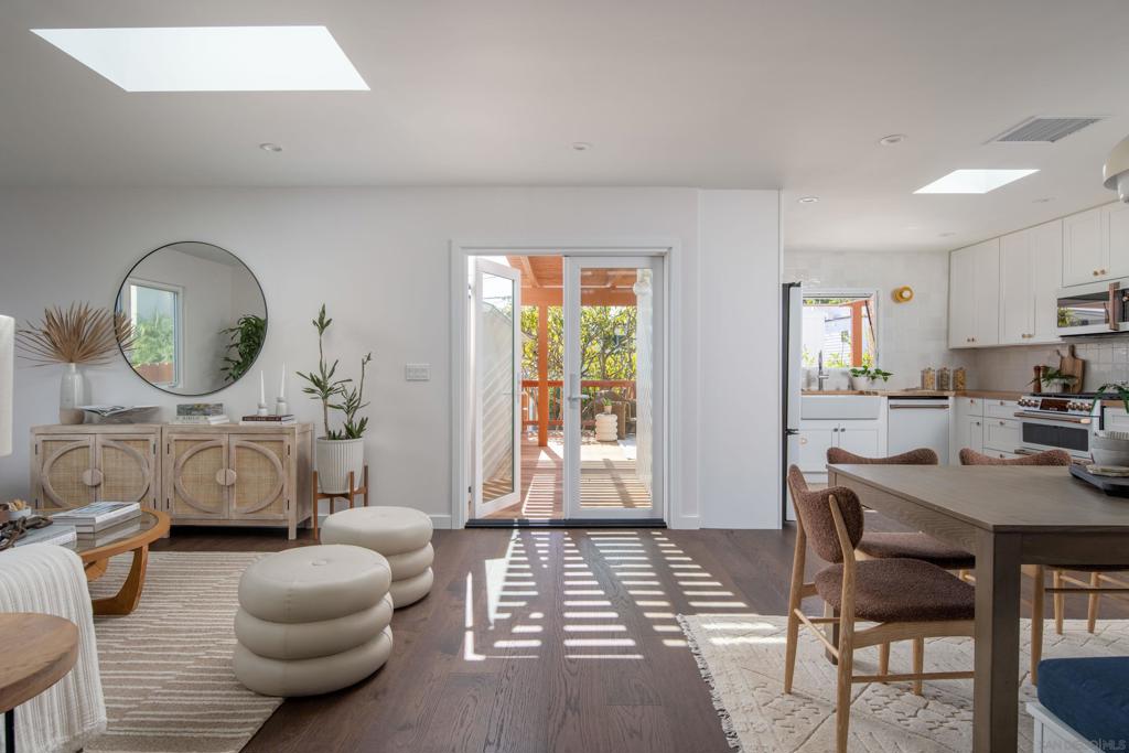 Pacific Beach - Residential