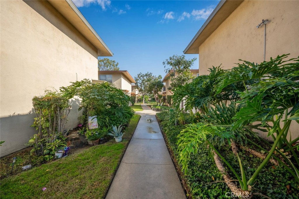 Valley View Villas - Residential Lease