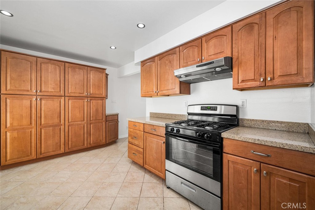 Valley View Villas - Residential Lease