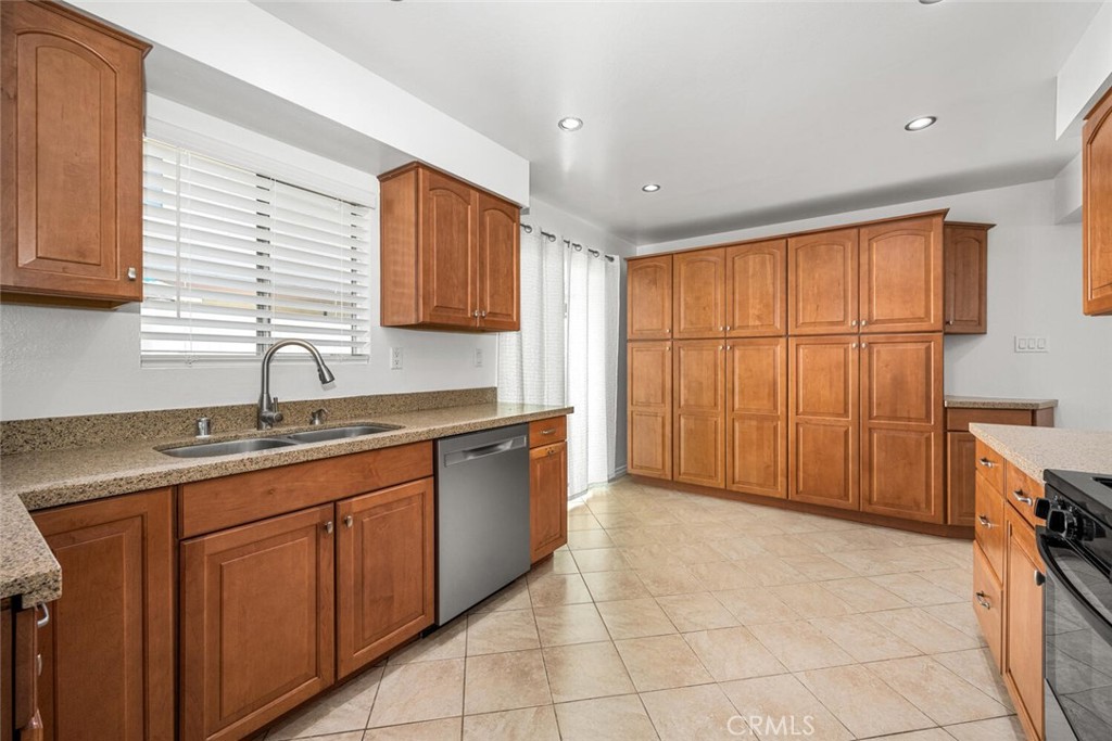 Valley View Villas - Residential Lease